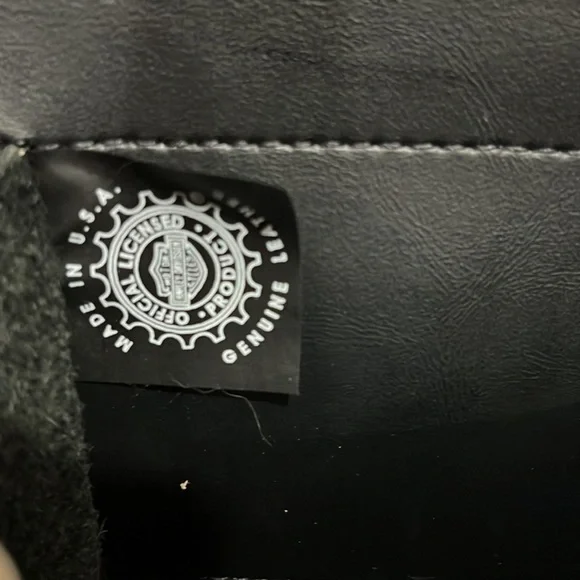 Harley Davidson Leather Crossbody Bag Embroidered - Picture 6 of 9